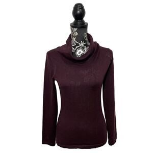 Elegant Burgundy Women's Sweater